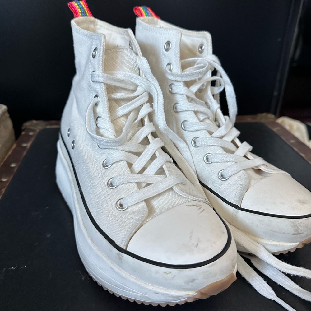 Platform hightop sneakers